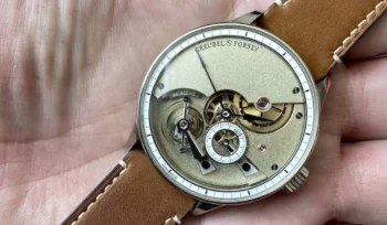 Competitive Intelligence & Technology Outlook for High-End Handmade Luxury Watch Manufacturers